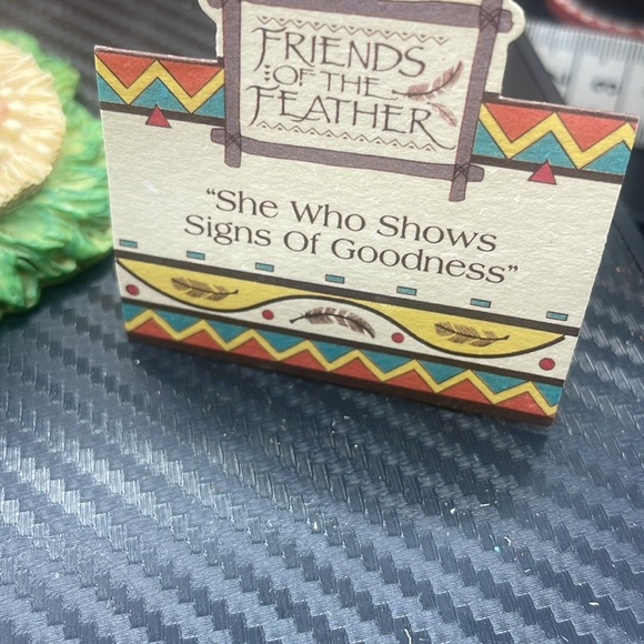 Vtg ENESCO friends of the feather “ She shows signs of goodness￼” from 1995 EUC - Picture 8 of 11